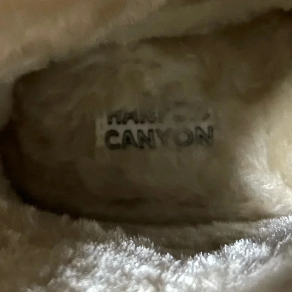 Harper Canyon new without